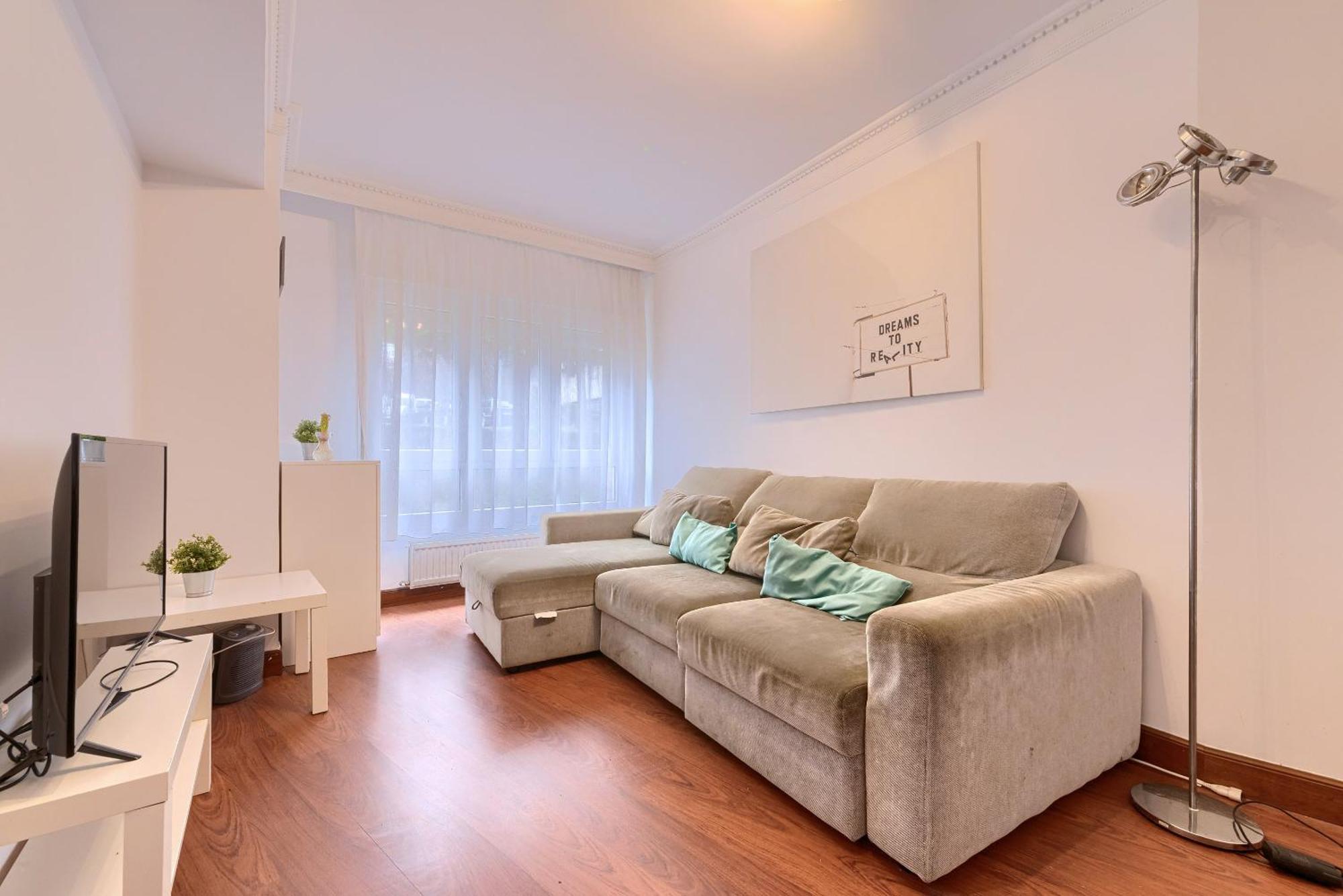 Vivienda Turistica Acogedora En Uribarri Apartment Bilbao Exterior photo