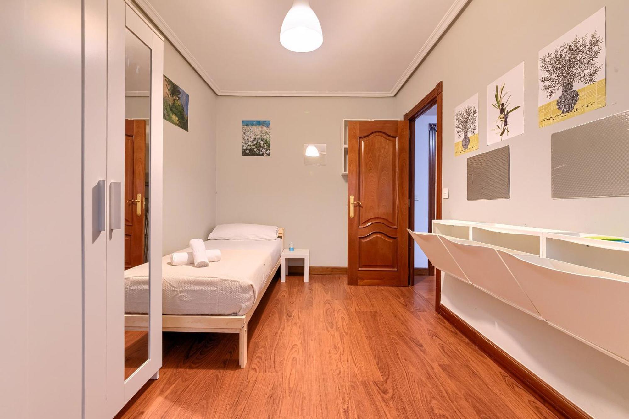 Vivienda Turistica Acogedora En Uribarri Apartment Bilbao Exterior photo